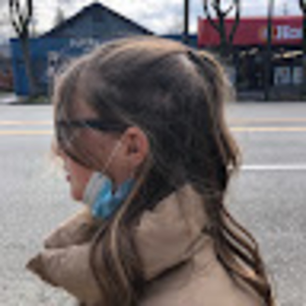 Meet your Posher, Maya